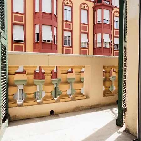 Appartement Guesthost - Center Of X6