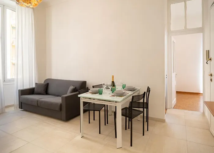 Guesthost - Center Of X6 San Remo